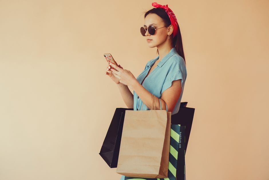 How Indian Retailers Can Sell Online: eCommerce Setup Guide 2026 - Commmerce retail management India