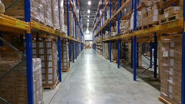 Multi-Store AI Demand Forecasting: Cut Food Price Surge Overstock 40%
